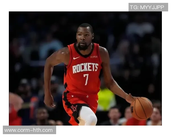 杜兰特要是持续昨日这样，火箭是肯定夺不了冠的，杜兰特现已不胜大用，他早就没才能扛起球队了，更何况没控卫